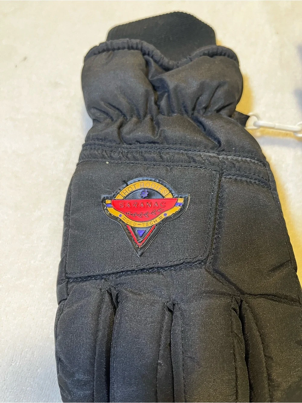 Hot Bodies Saranac Women’s Insulated Winter Ski Gloves – Black – Size Large
